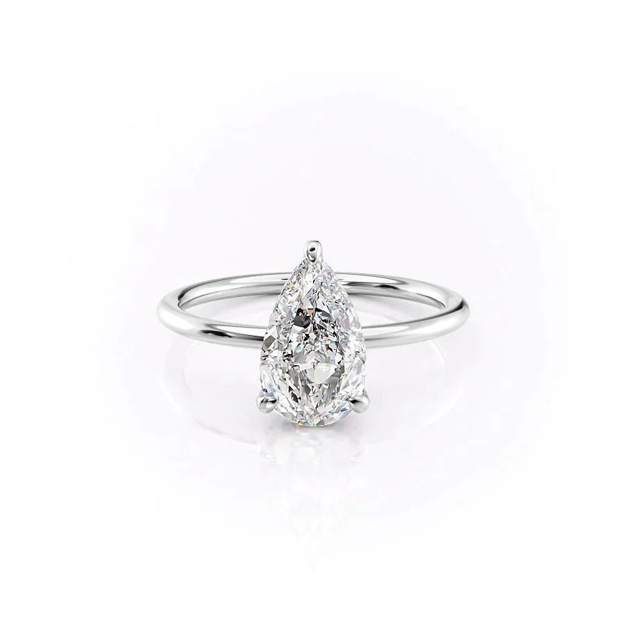 The Crown Kamellie Set With A 1.0 Carat