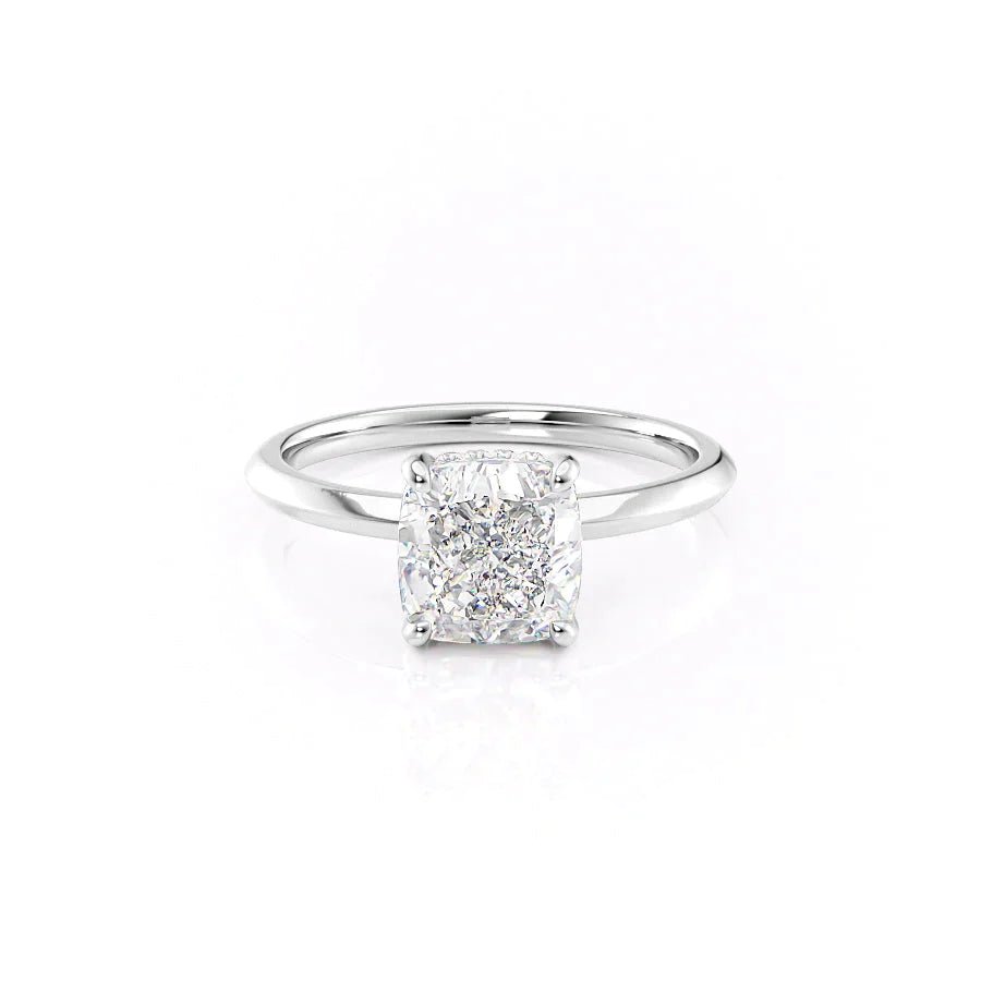 The Razor Kamellie Set With A 1.0 Carat